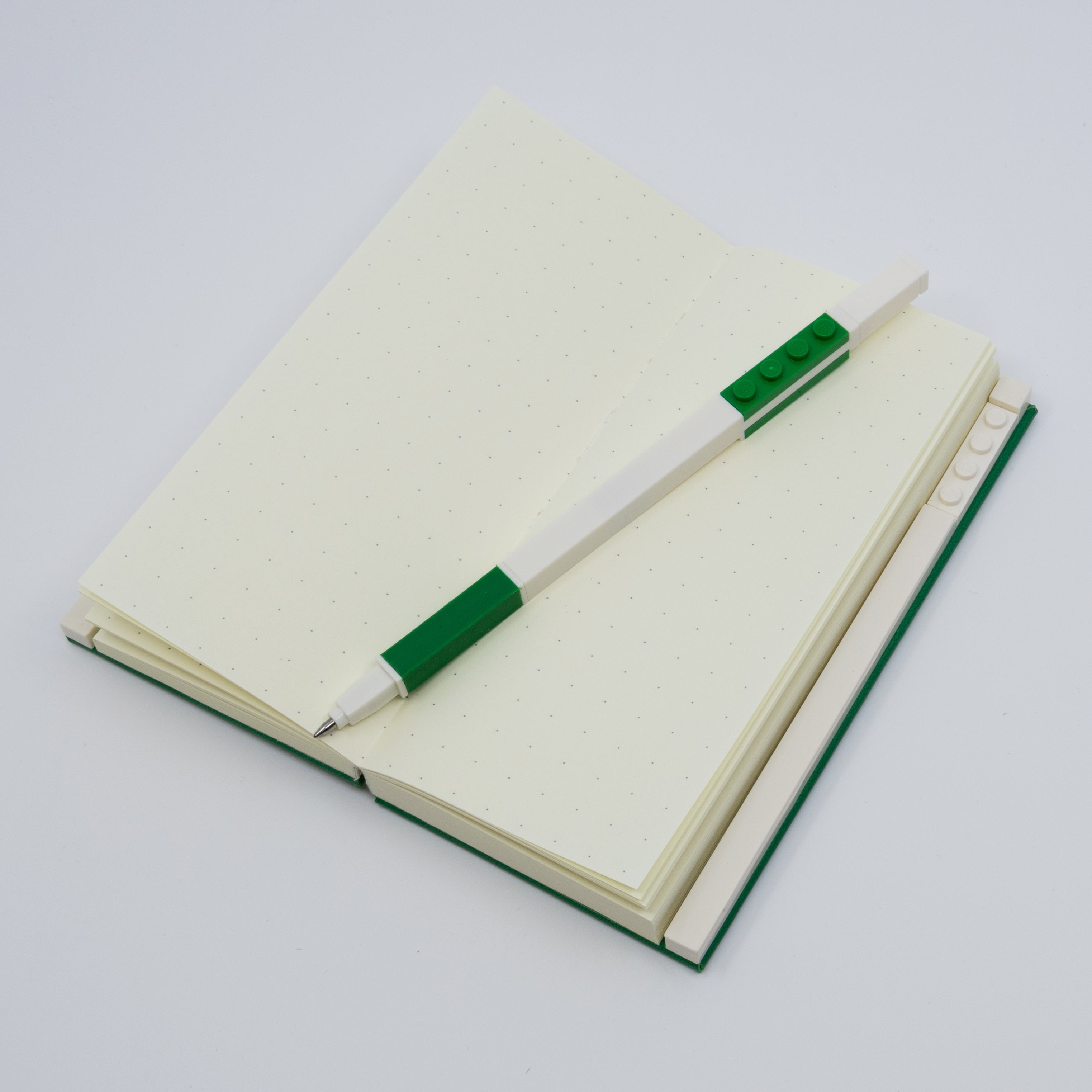 LEGO 1x2 ICONIC LOCKING NOTEBOOK WITH GEL PEN - GREEN