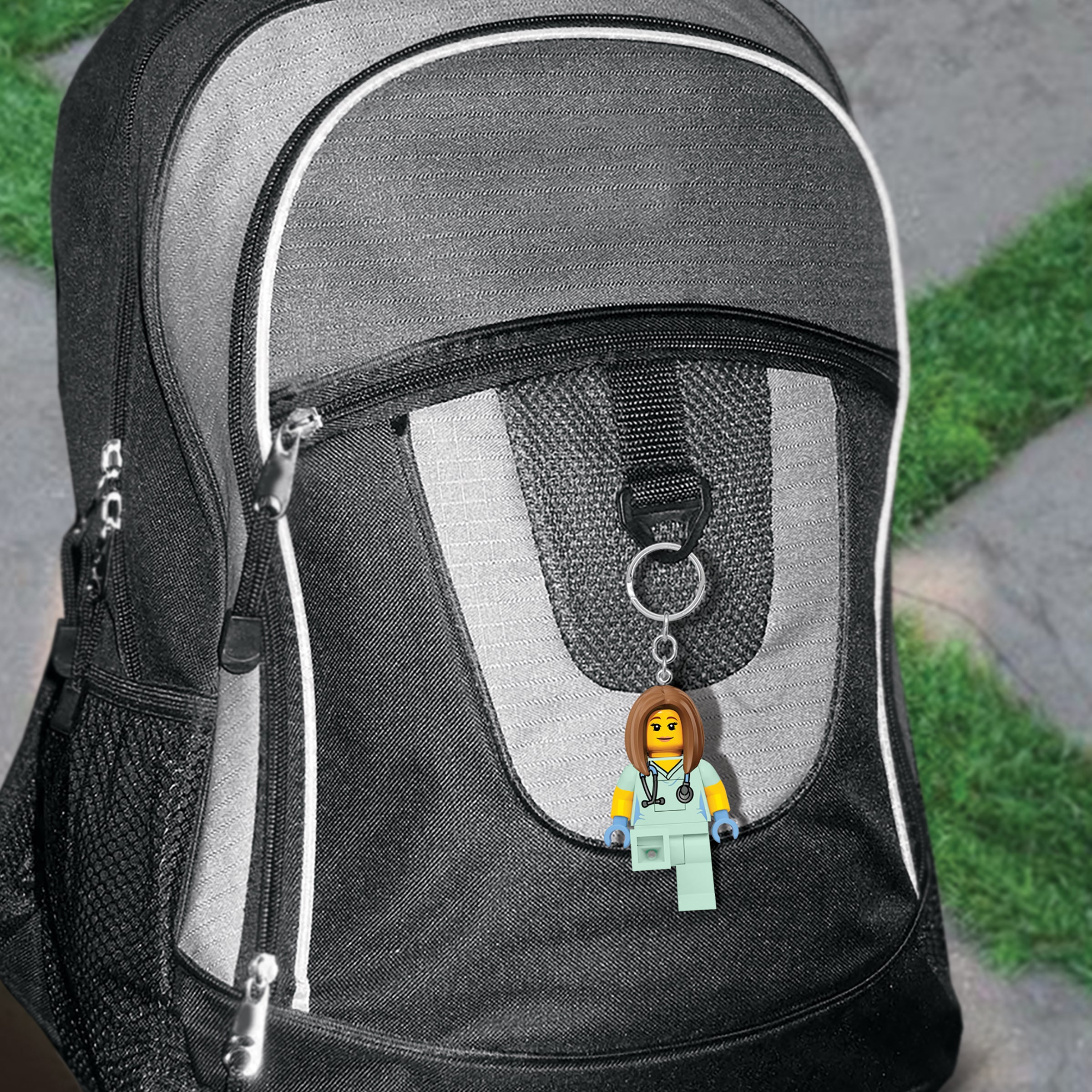 LEGO ICONIC NURSE KEYCHAIN LIGHT - Blue